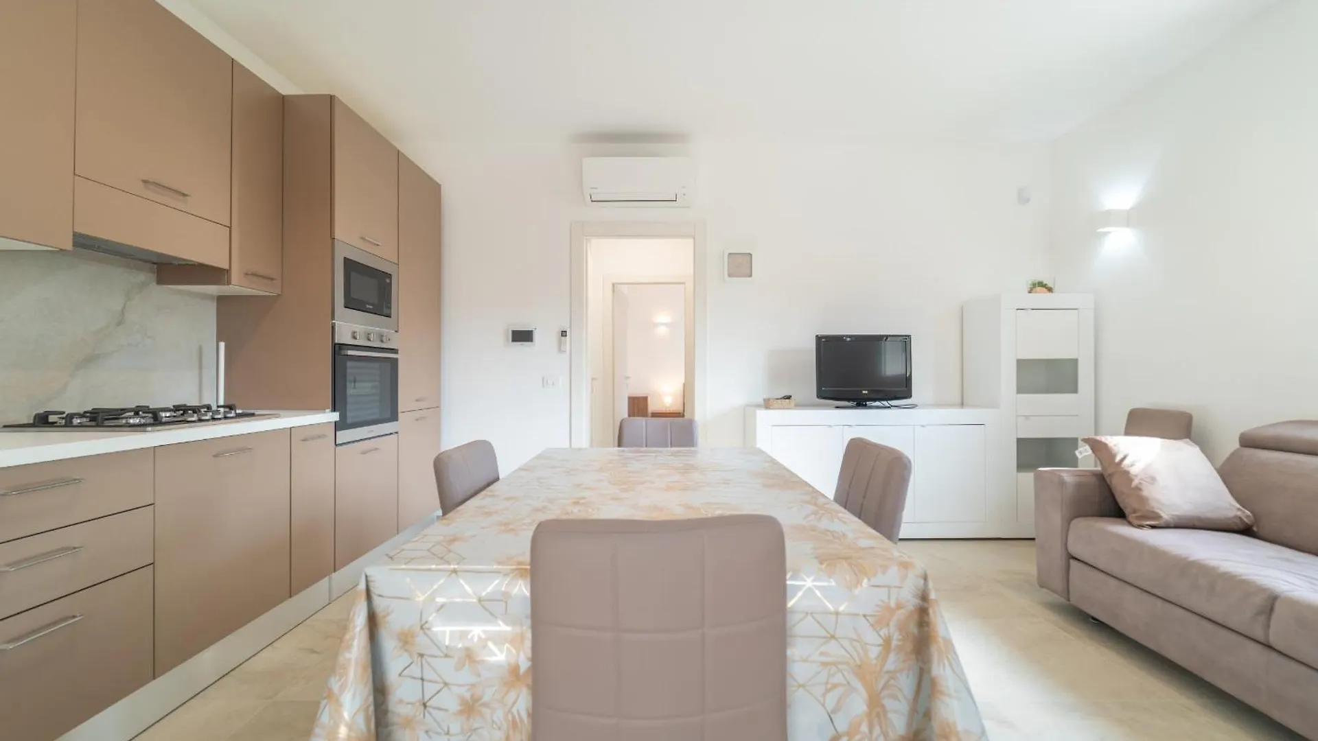 A & L Apartment B Golfo Aranci Italia